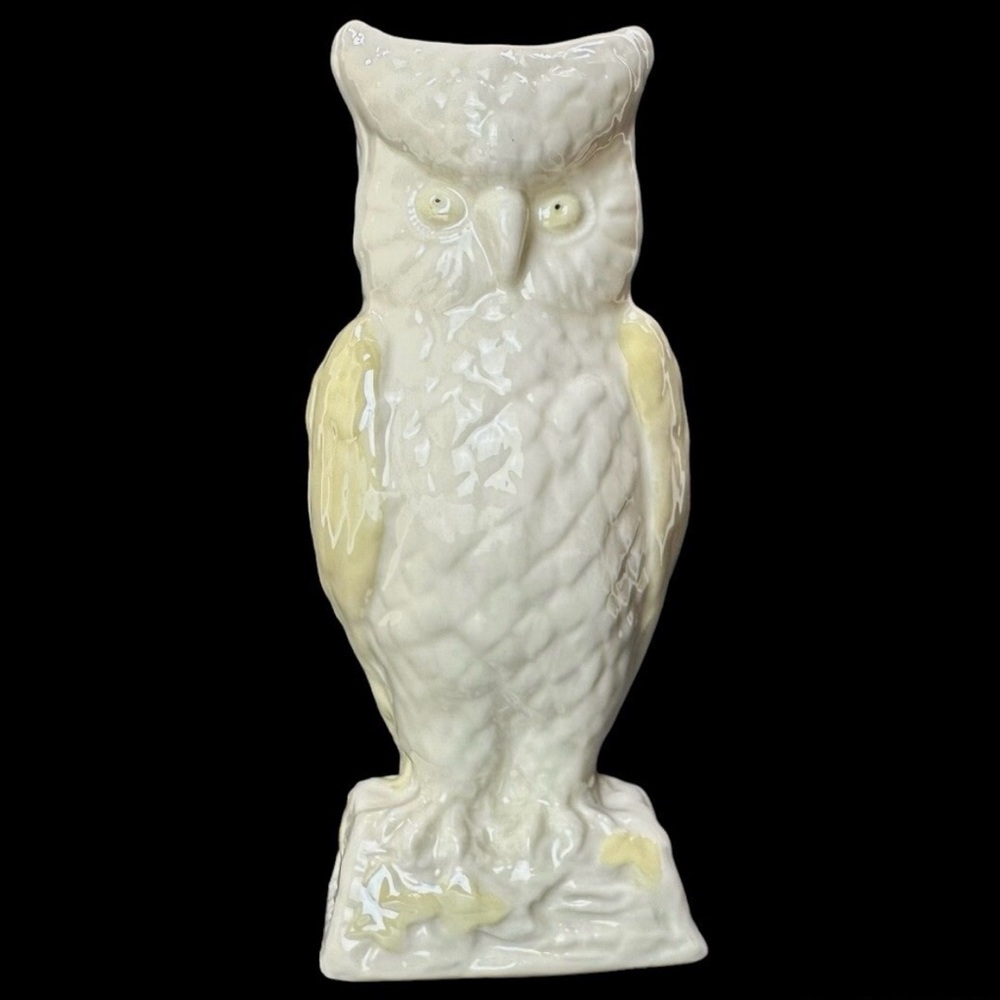 Belleek Porcelain Owl Vase White with Yellow Accents 8” Ireland 1980s